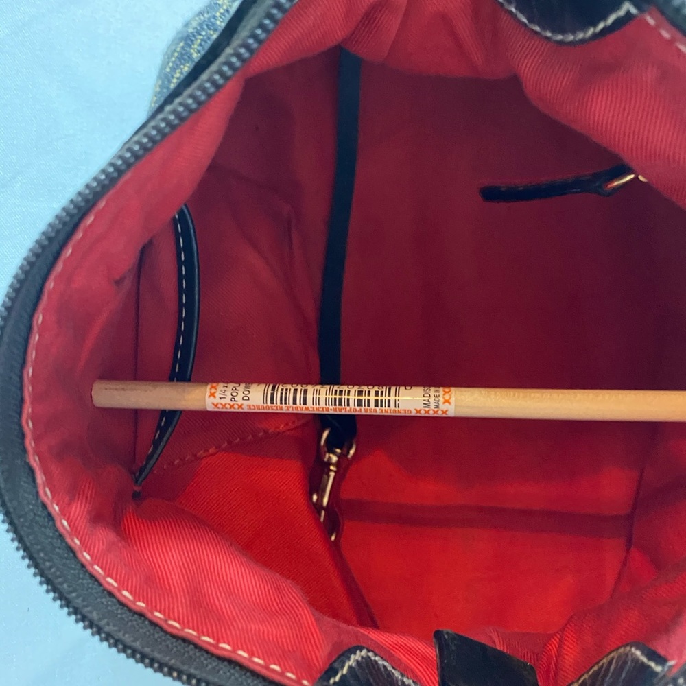 EUC! Dooney & Bourke logo purse - Picture 10 of 12